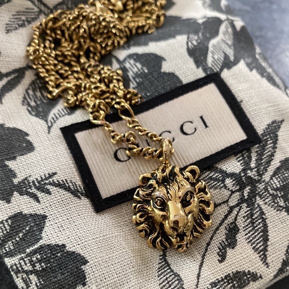 Gucci Other - 🦁 Gucci Lion Head Pendant Necklace